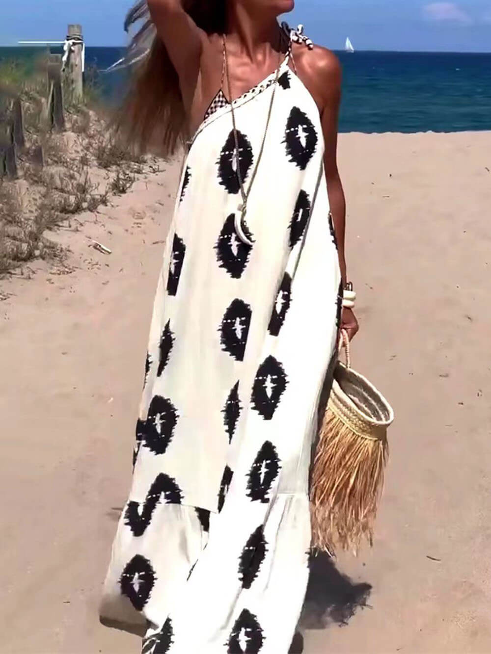 Sunshine – Lockeres Maxikleid mit One-Shoulder-Träger und Ethno-Print