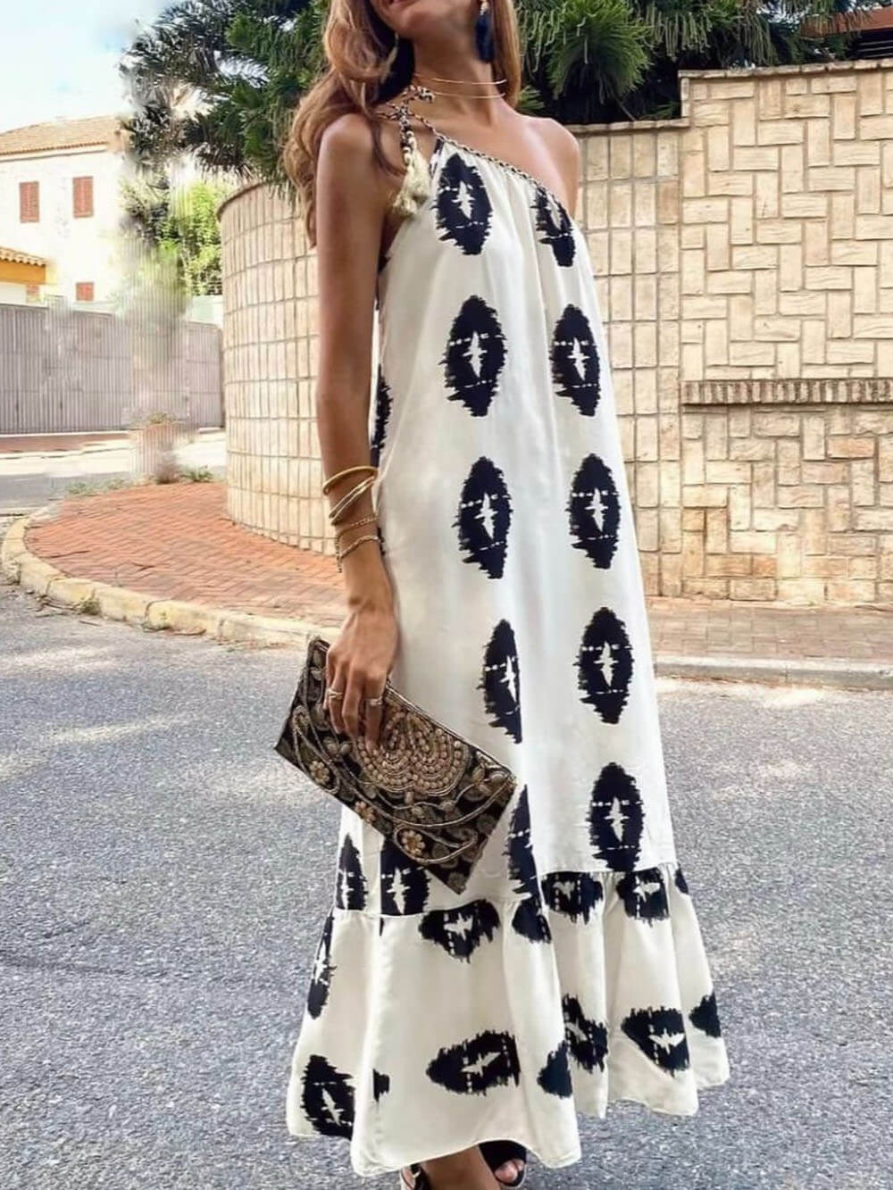 Sunshine – Lockeres Maxikleid mit One-Shoulder-Träger und Ethno-Print