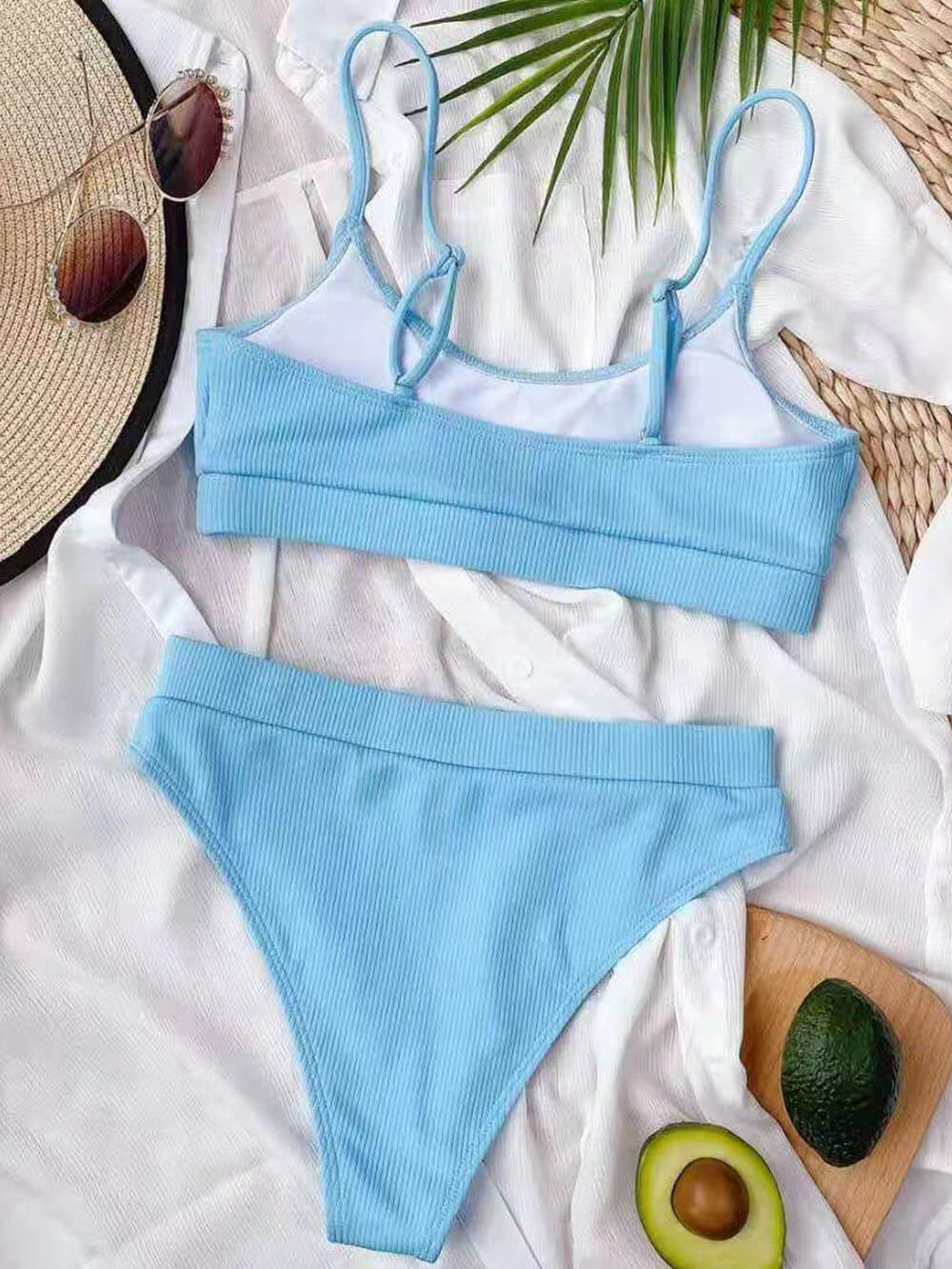 Modischer Tanktop-Bikini mit U-Ausschnitt