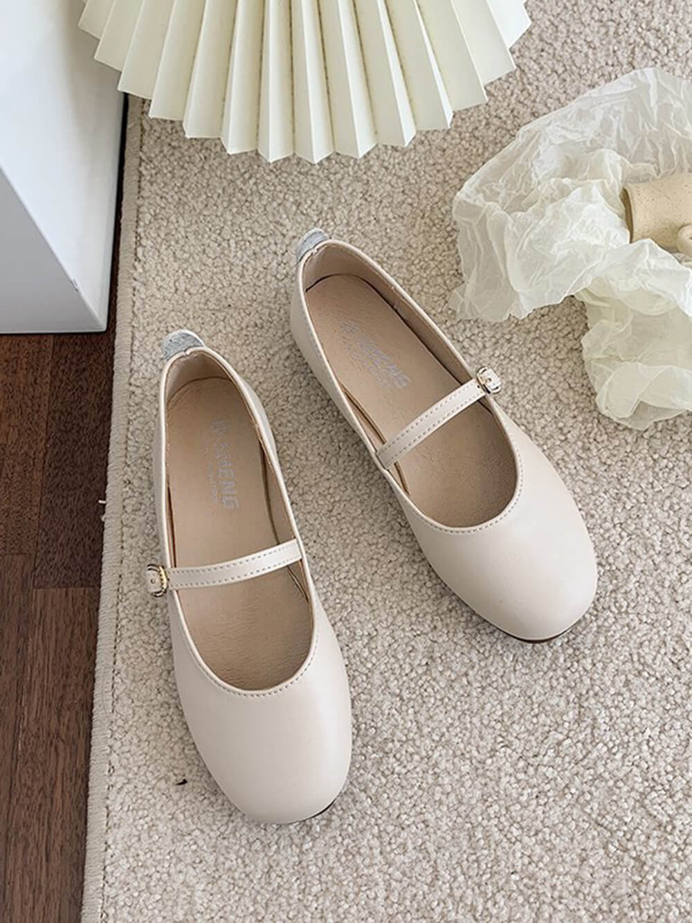 Chaussures décontractées à semelles plates et à bout peu profond pour le printemps et l'automne