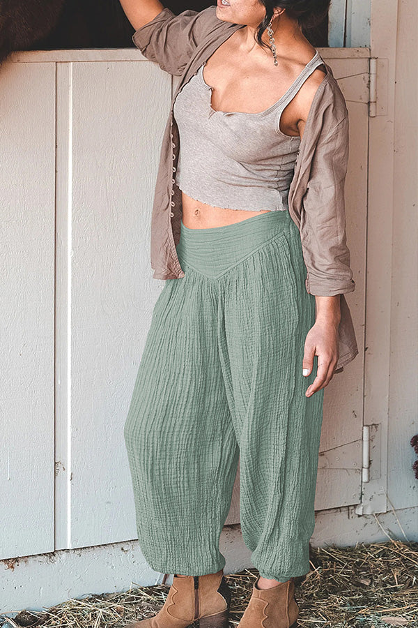Loose wide leg trousers with leggings and sports trousers Green