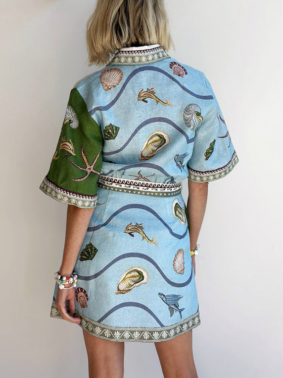 Einzigartiges Minikleid mit Tiefsee-Blumendruck