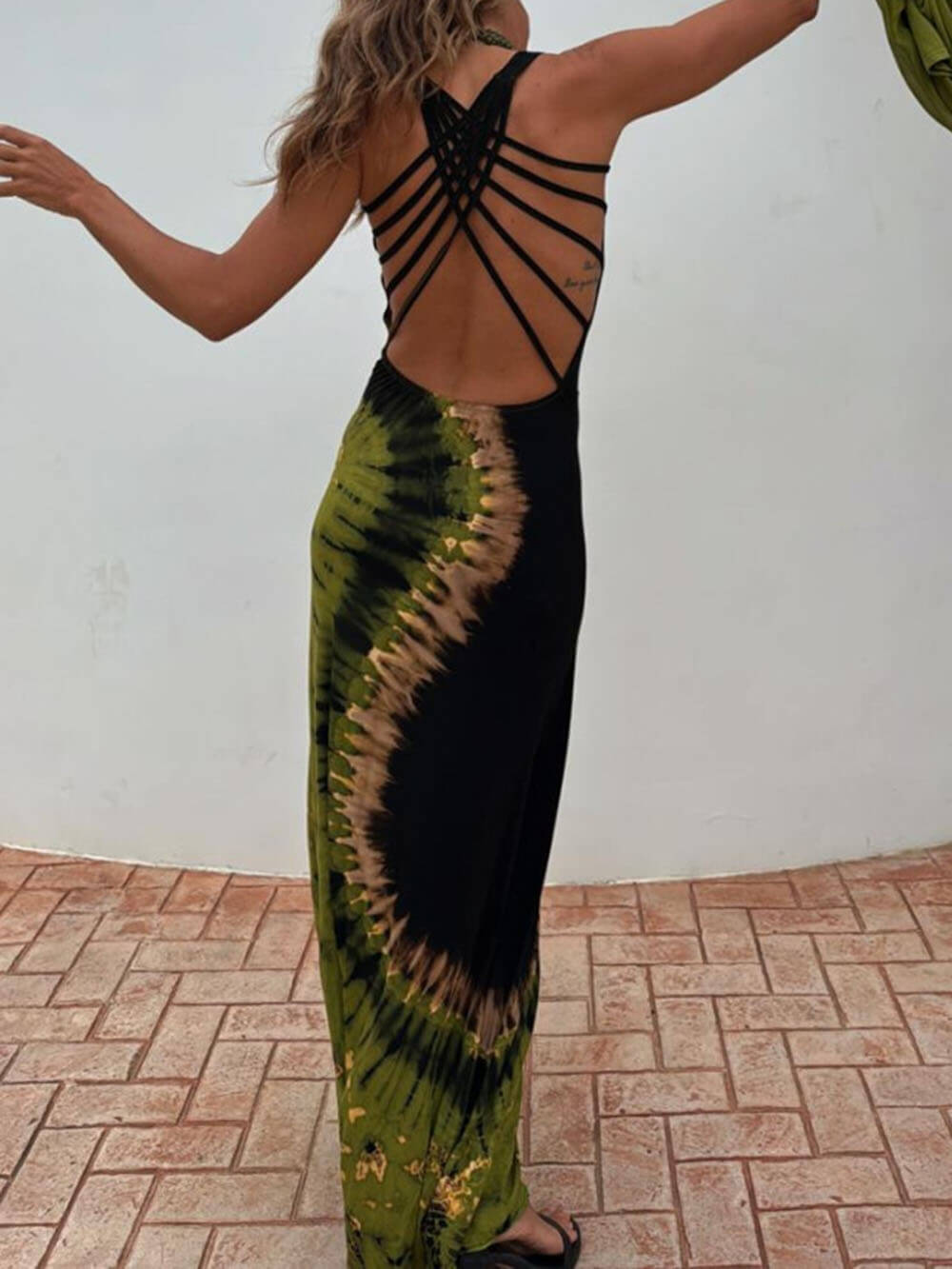 Robe longue extensible à lacets et imprimé tie-dye Unique Summer Adventures