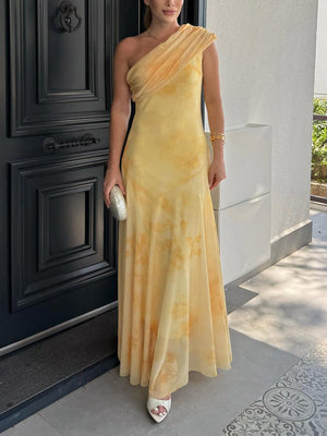 Robe longue à manches asymétriques et imprimé tie-dye