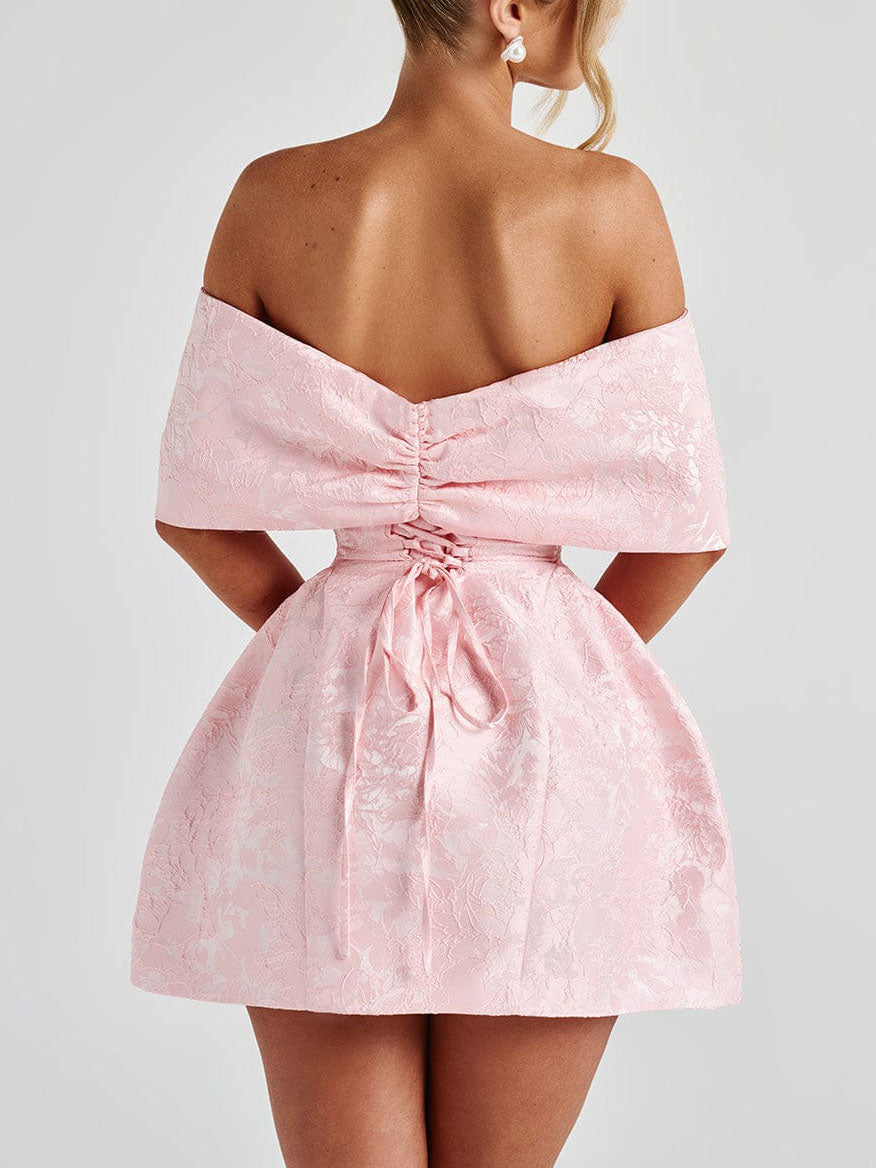 Robe mini élégante en jacquard à épaules dénudées et nœud