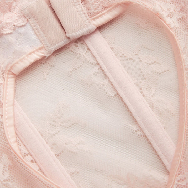 The Lyon Scalloped Lace Thong Set