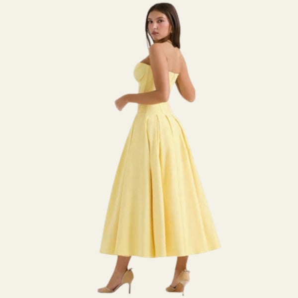 The Taylor Sculpted Sweetheart Midi Dress