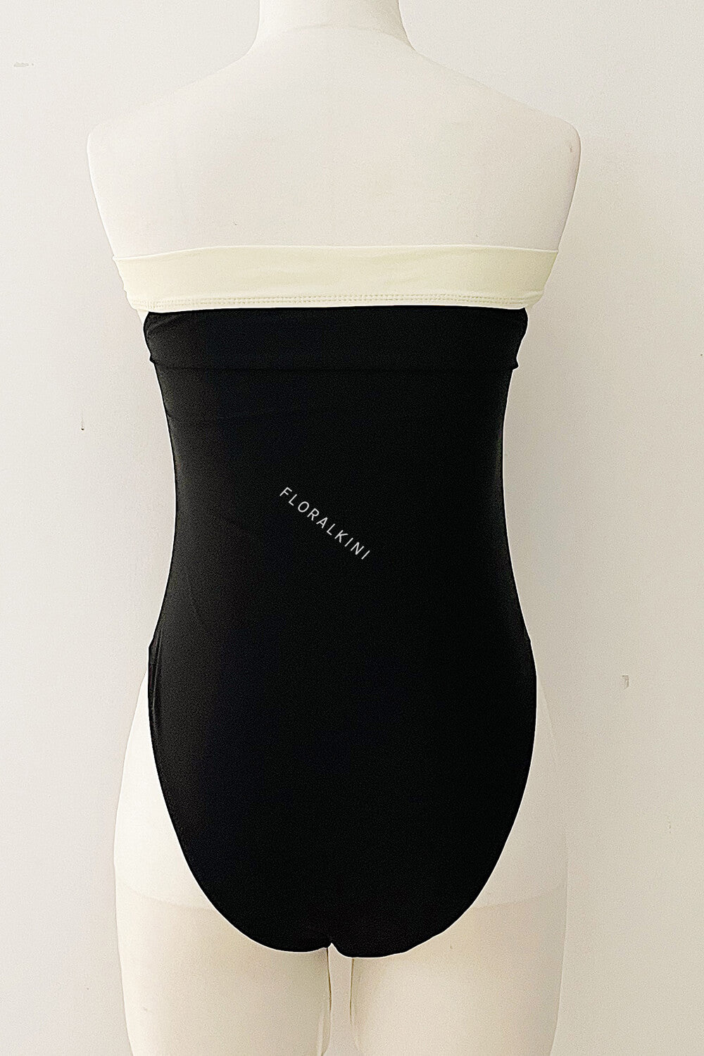 Off Shoulder Coloblock One Piece Swimsuit With Belt