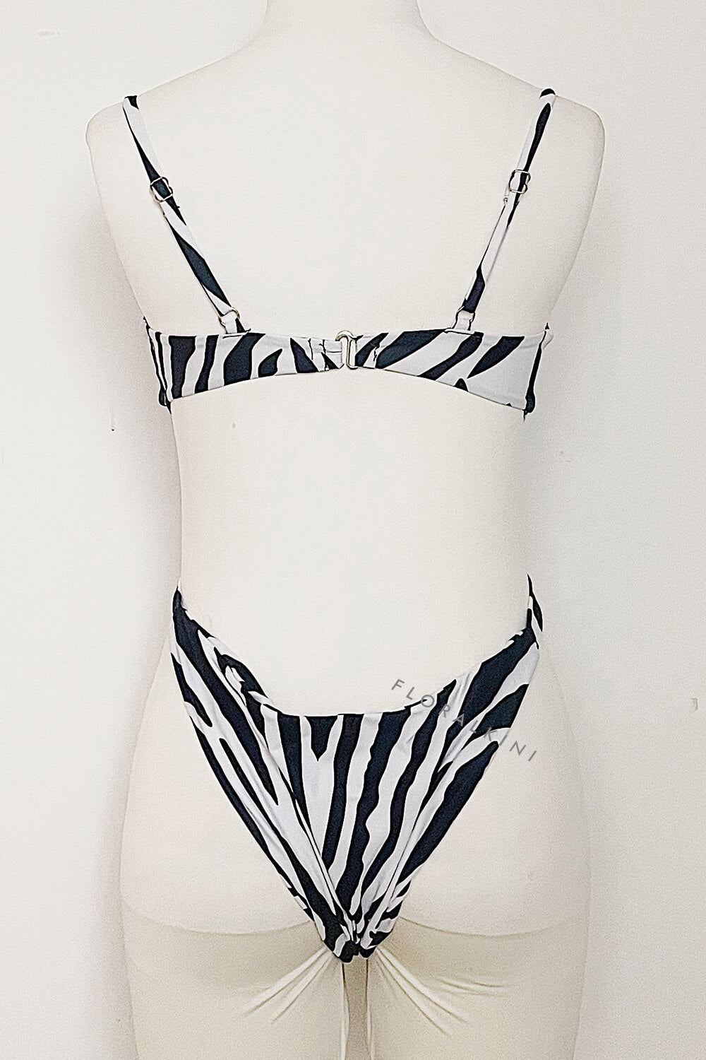 Zebra Print Underwire Wrap Around Gold Chain One Piece Swimsuit