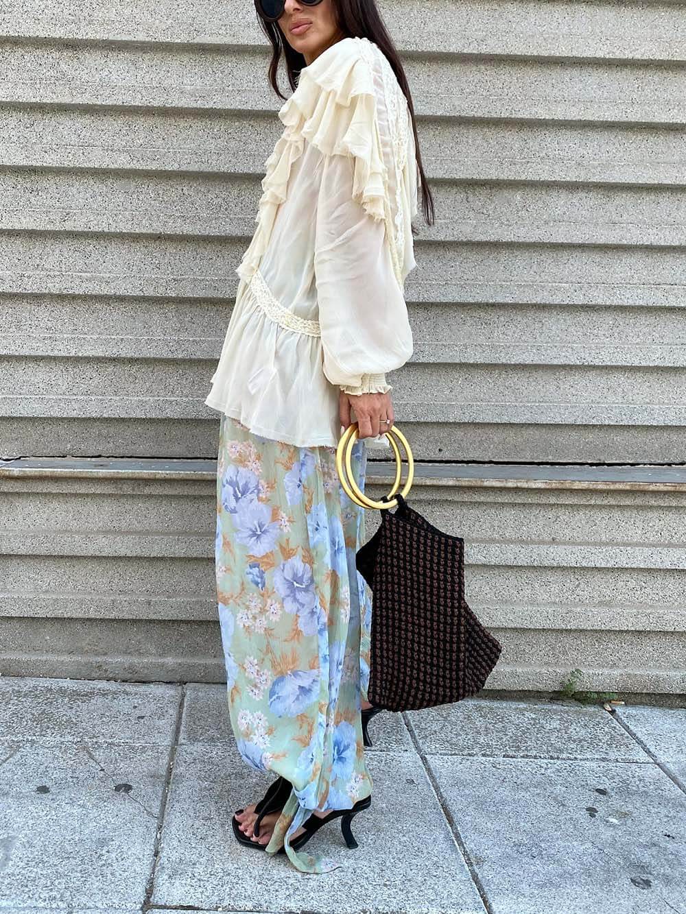 Pantalon boho en mousseline de soie à imprimé floral, taille élastique, ourlet noué