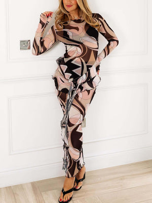 Schlankes Maxikleid aus Netzstoff mit Retro-Abstraktdruck und Rüschen