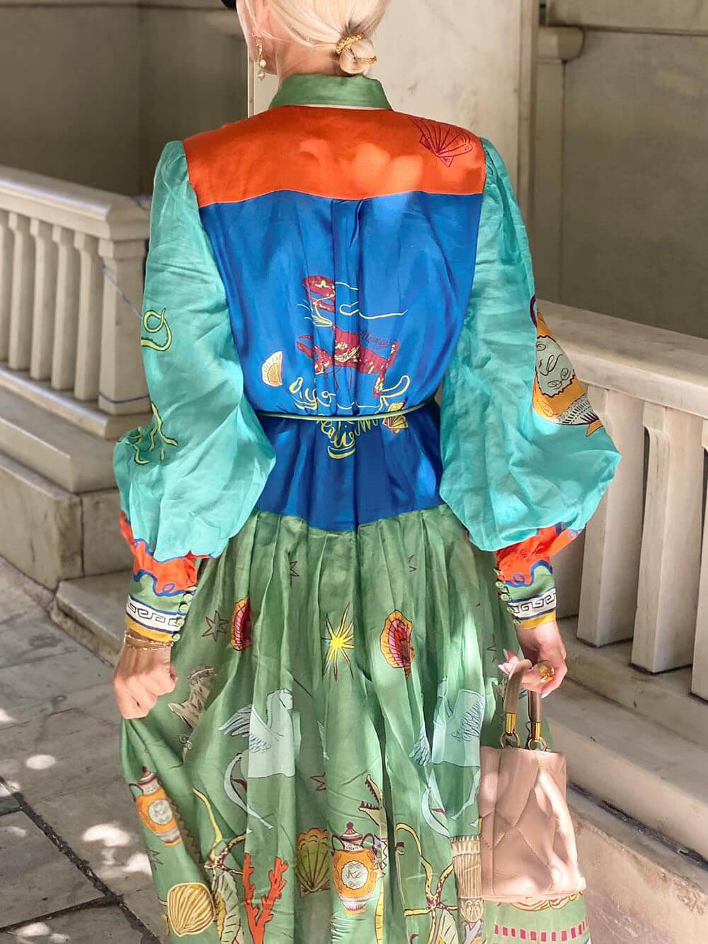 Robe longue ceinturée en lin à imprimé animal océanique