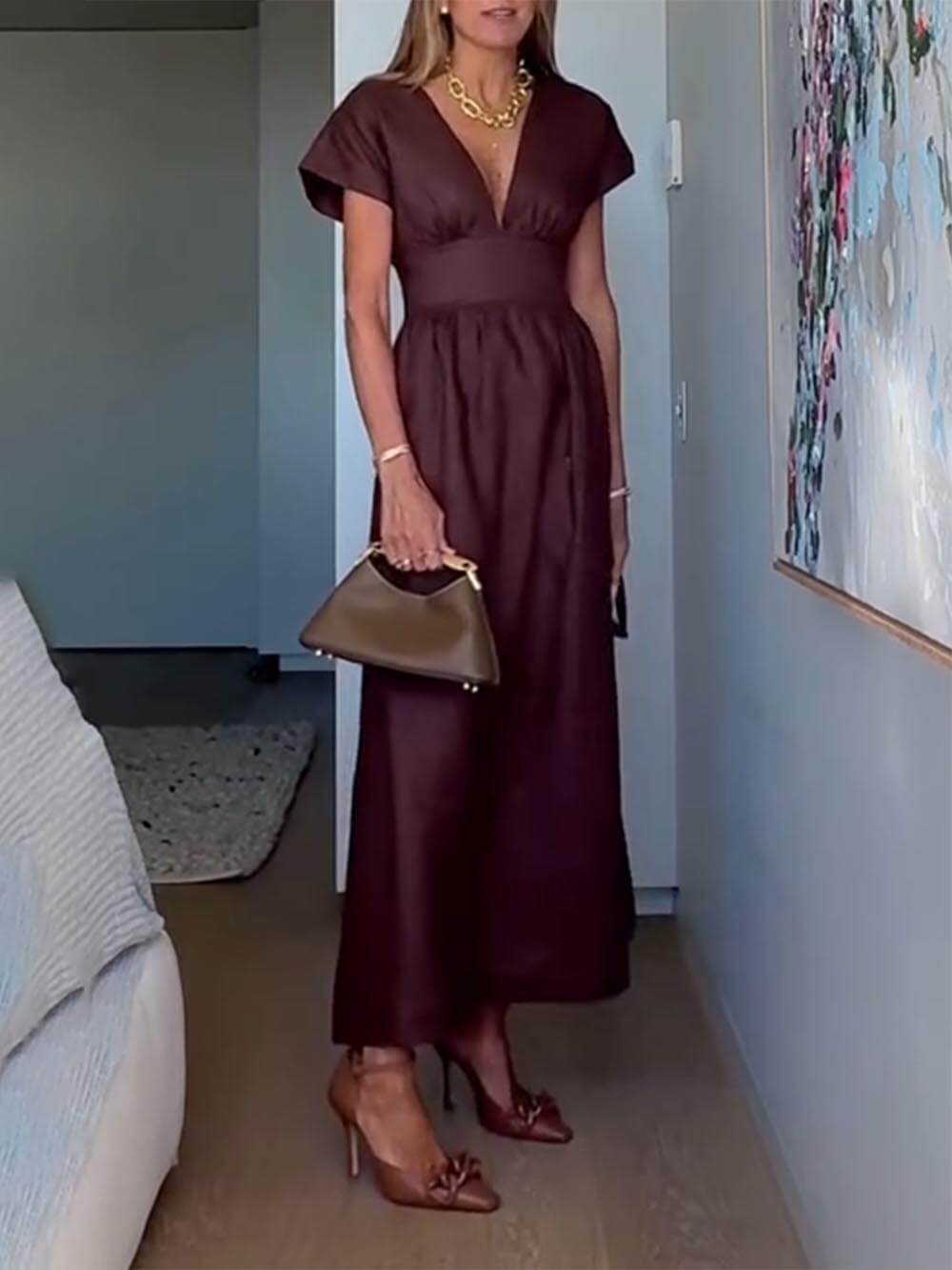 Robe longue classique en lin mélangé à manches courtes et taille ajustée