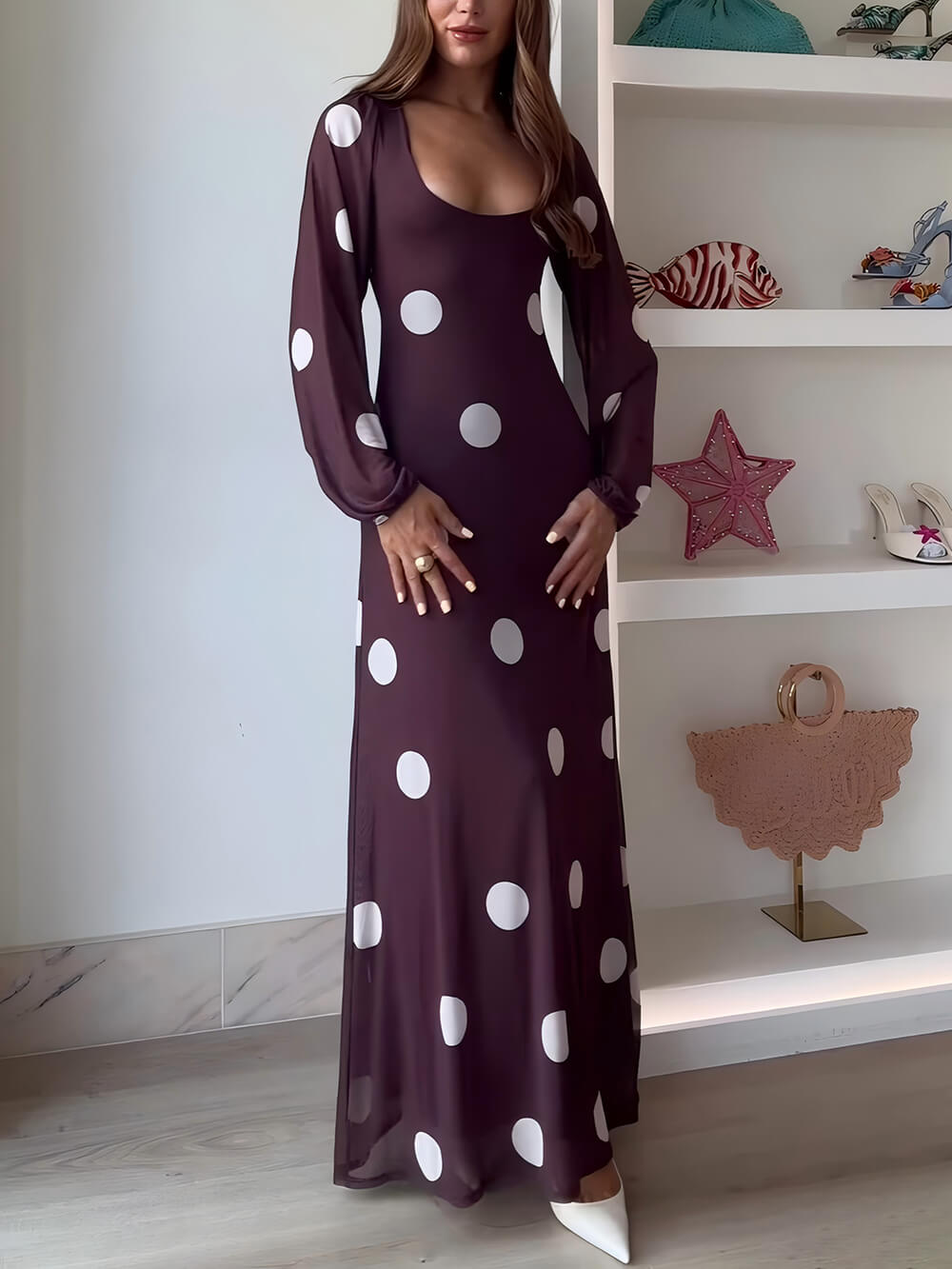 Elegantes Maxikleid mit Polka Dot-Print und Laternenärmeln