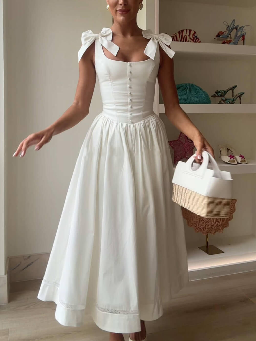 Robe mi-longue plissée à nœud drapé rétro