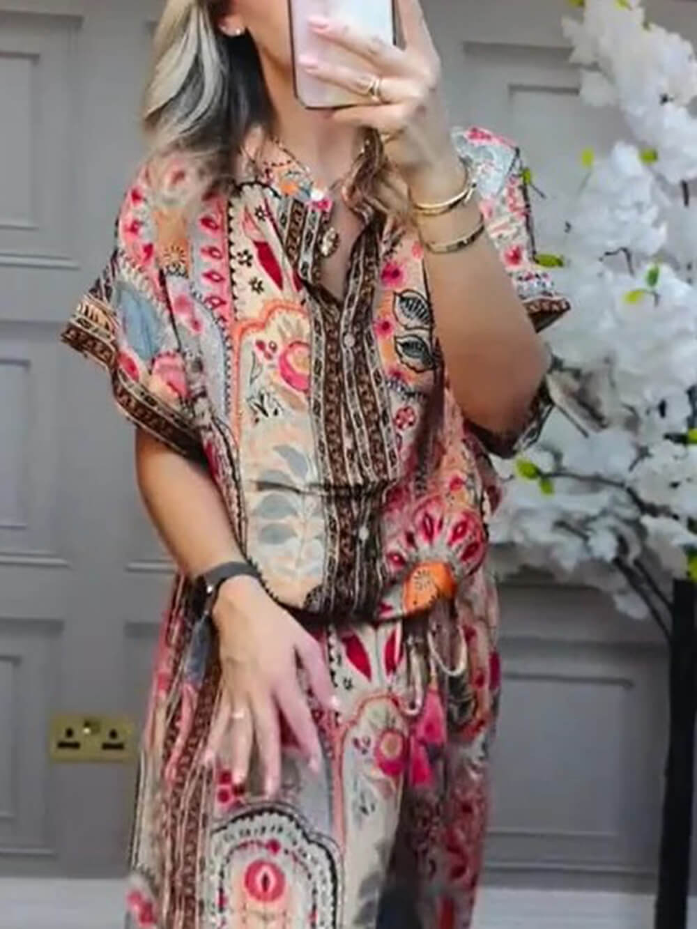 Pantalon large décontracté à taille élastique et poches à imprimé bohème