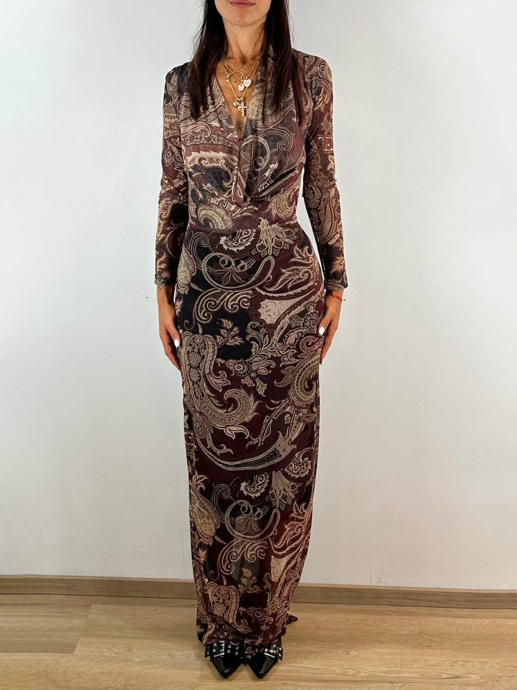 Elegant Long-Sleeve Paisley Print Deep V-Neck Maxi Dress