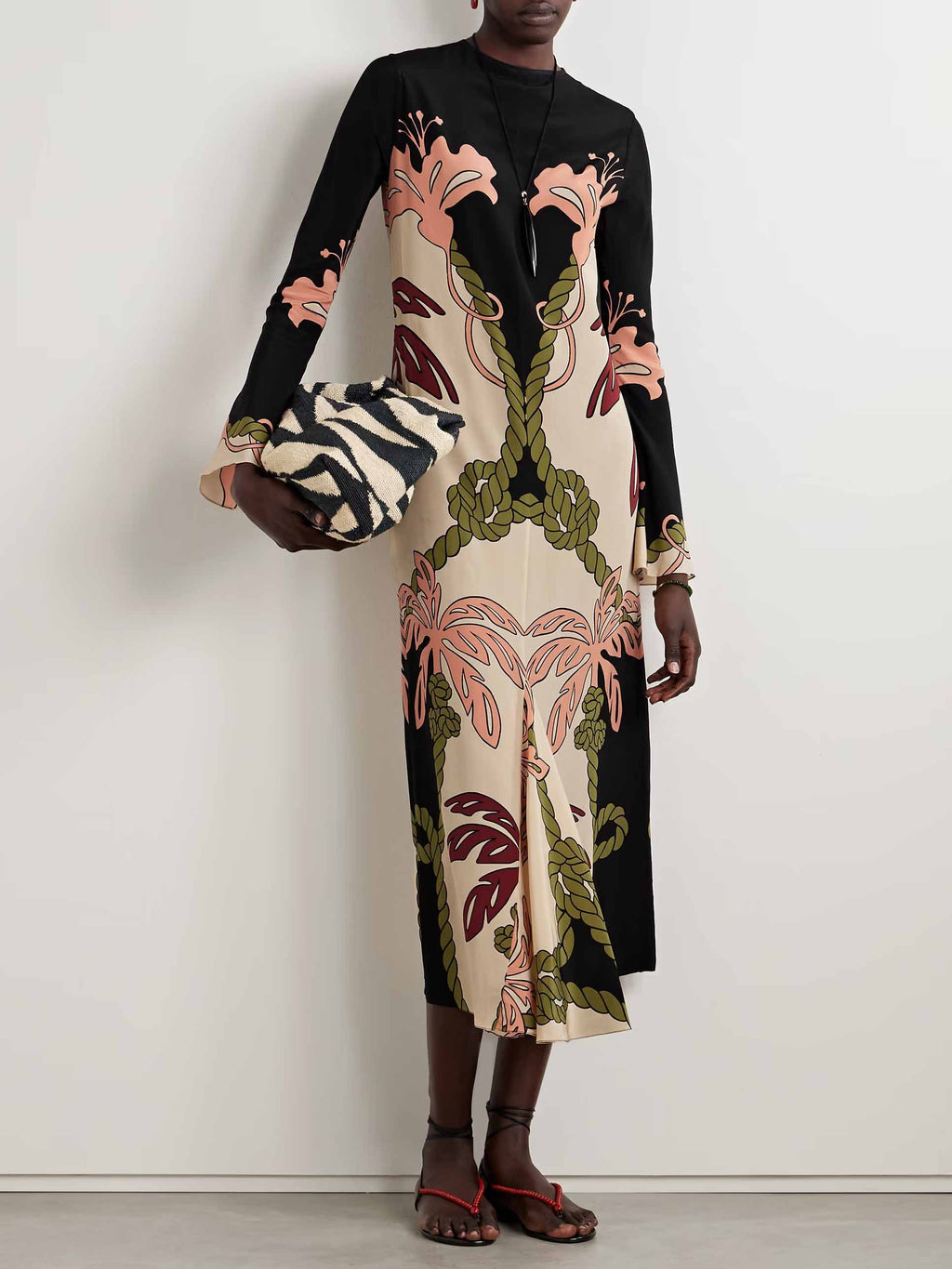 Elegantes langärmliges Midikleid mit Palmenblatt-Print