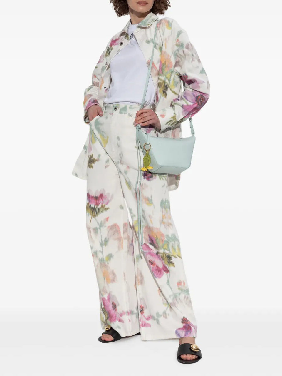 Elegante Button-Down-Hose mit neutralem Blumendruck