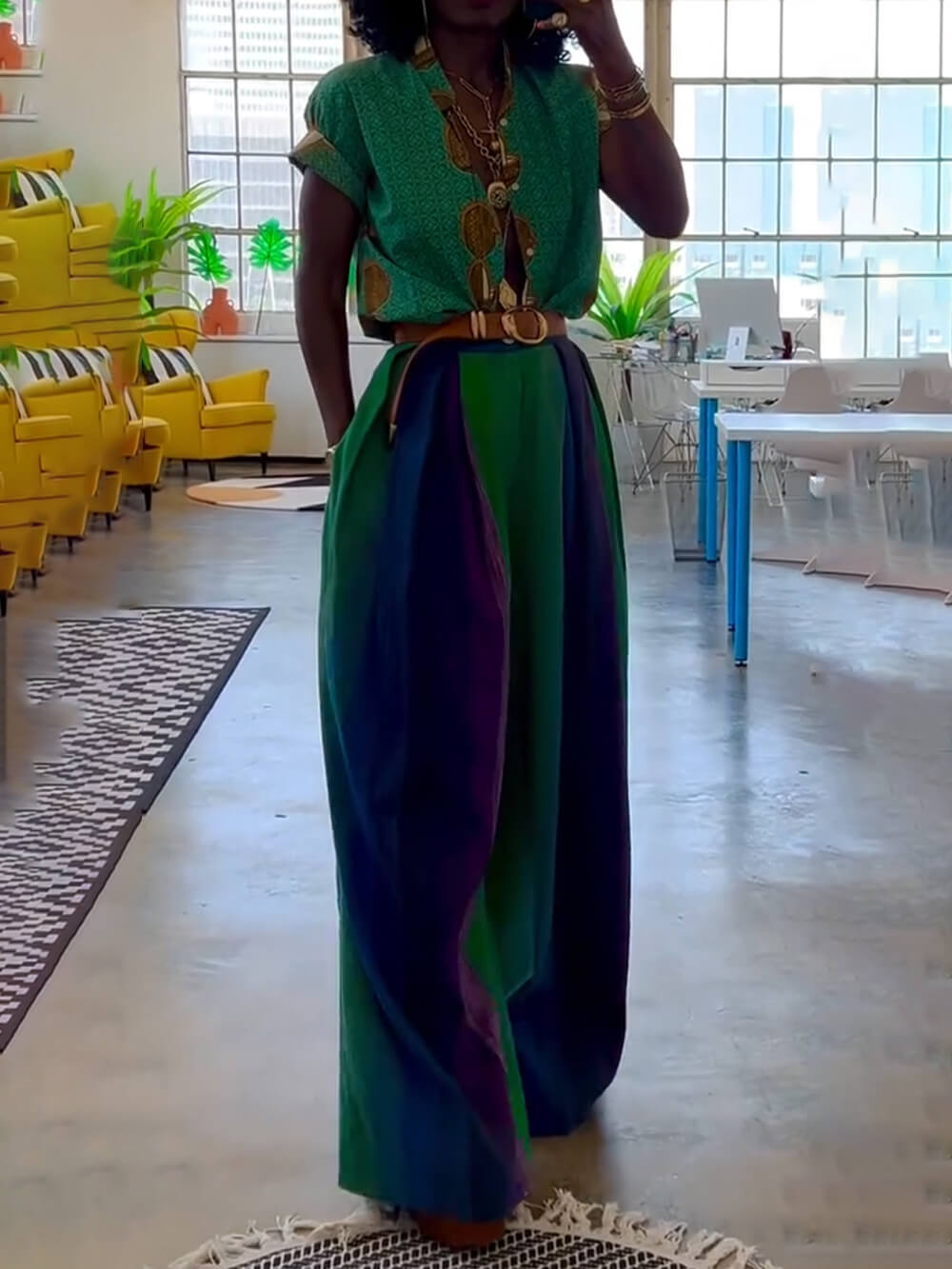 Lässige Retro-Hose mit kontrastierendem Colorblock und weitem Bein