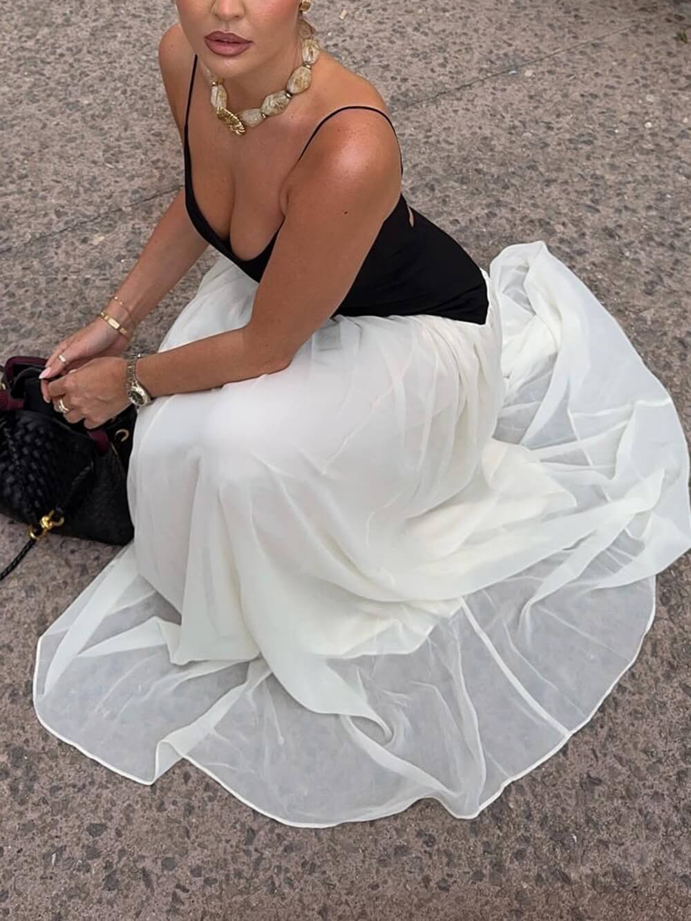 Elegant Color-Block Spaghetti Strap Backless Maxi Dress