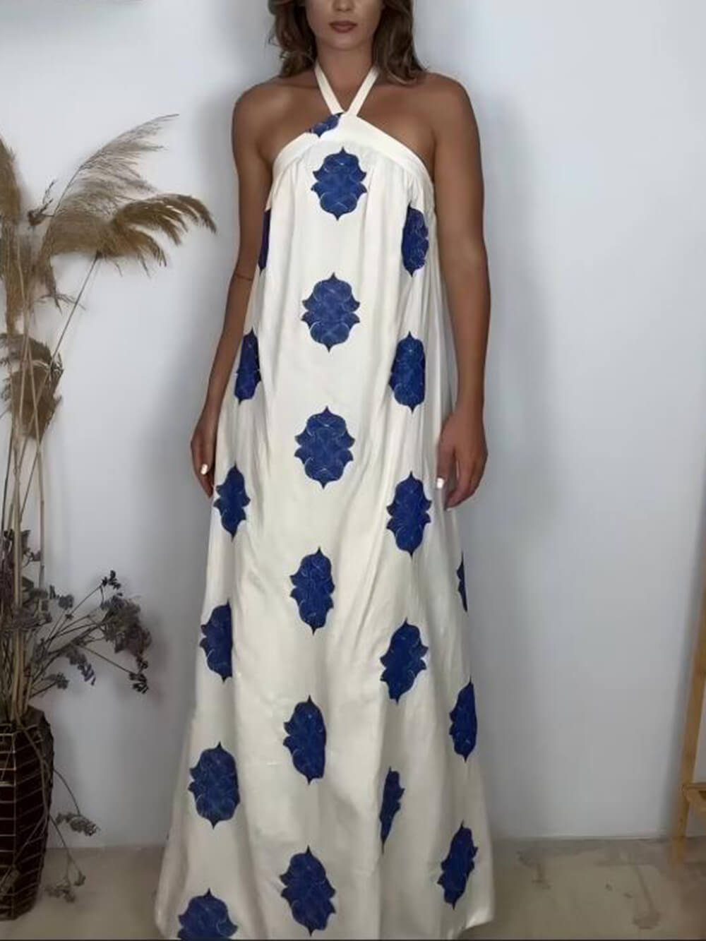 Elegant Printed Halter Backless A-Line Maxi Dress