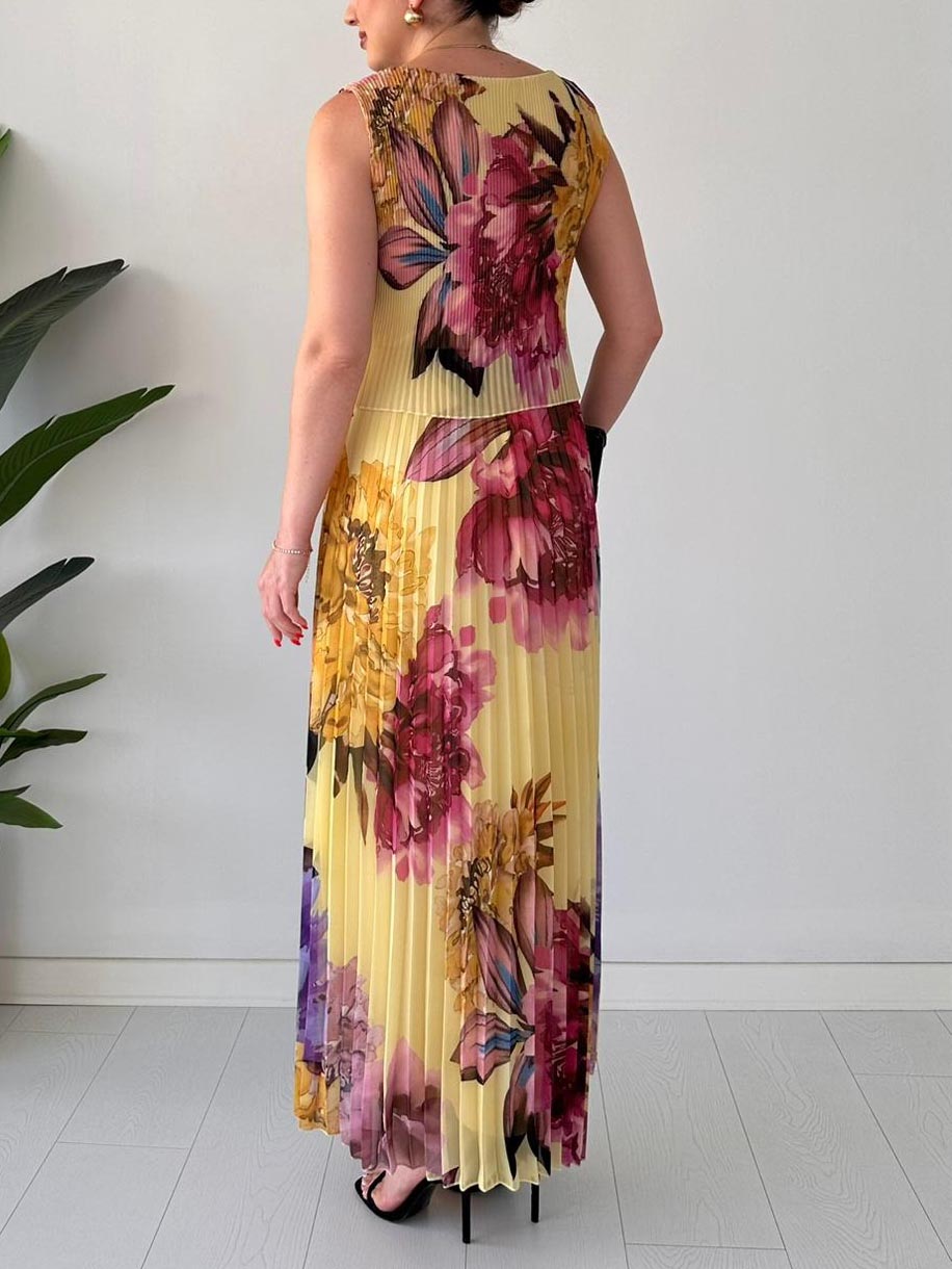 Elegantes doppellagiges, plissiertes Maxikleid aus Chiffon mit Print