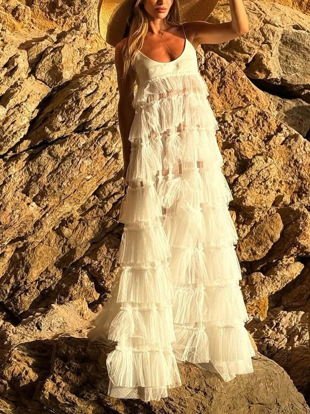 Elegantes gerüschtes A-Linien-Maxikleid aus Netzstoff