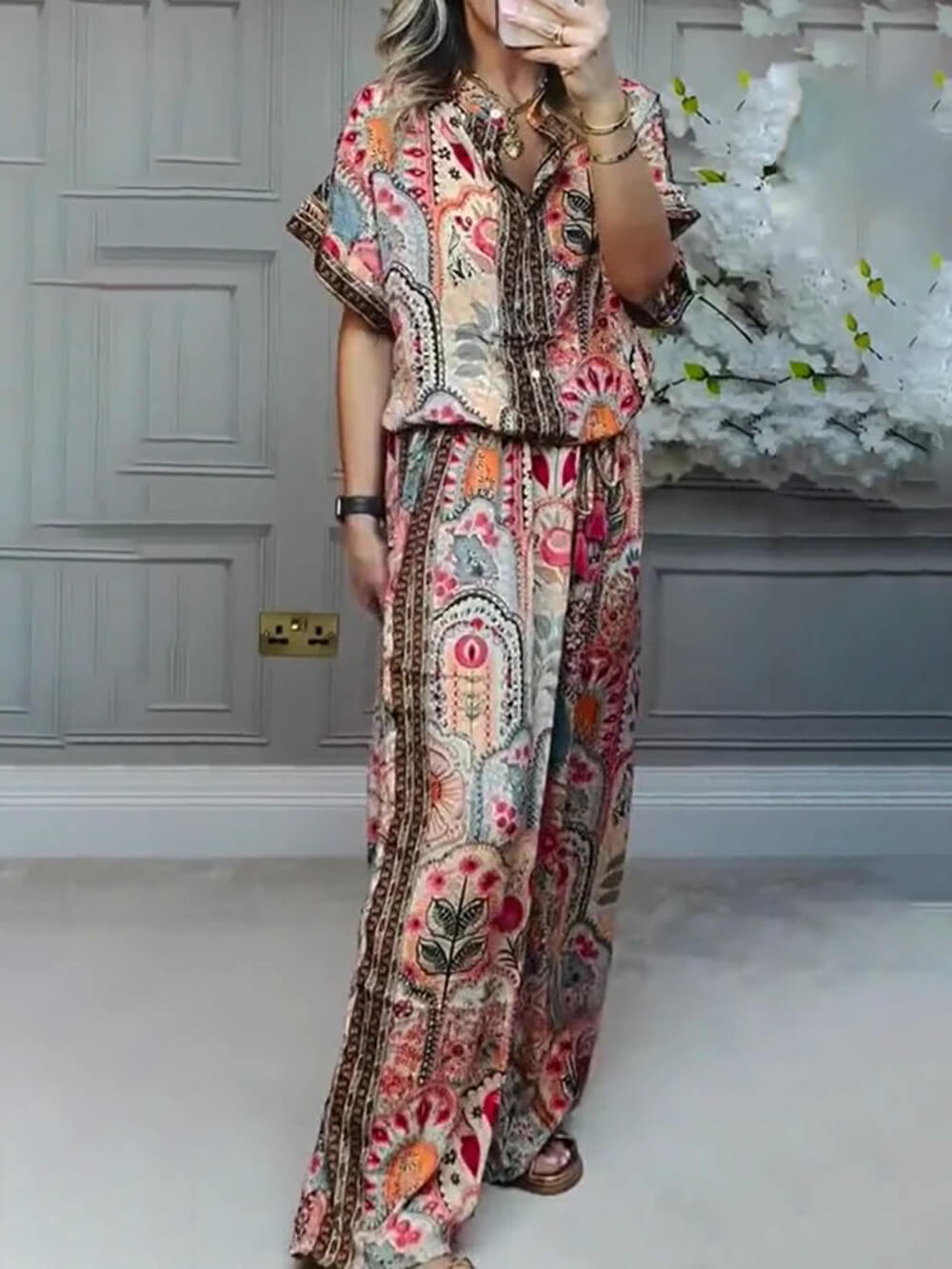 Pantalon large décontracté à taille élastique et poches à imprimé bohème