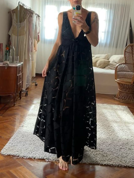 Elegantes Maxikleid in A-Linie mit V-Ausschnitt, hohler Spitzenstickerei