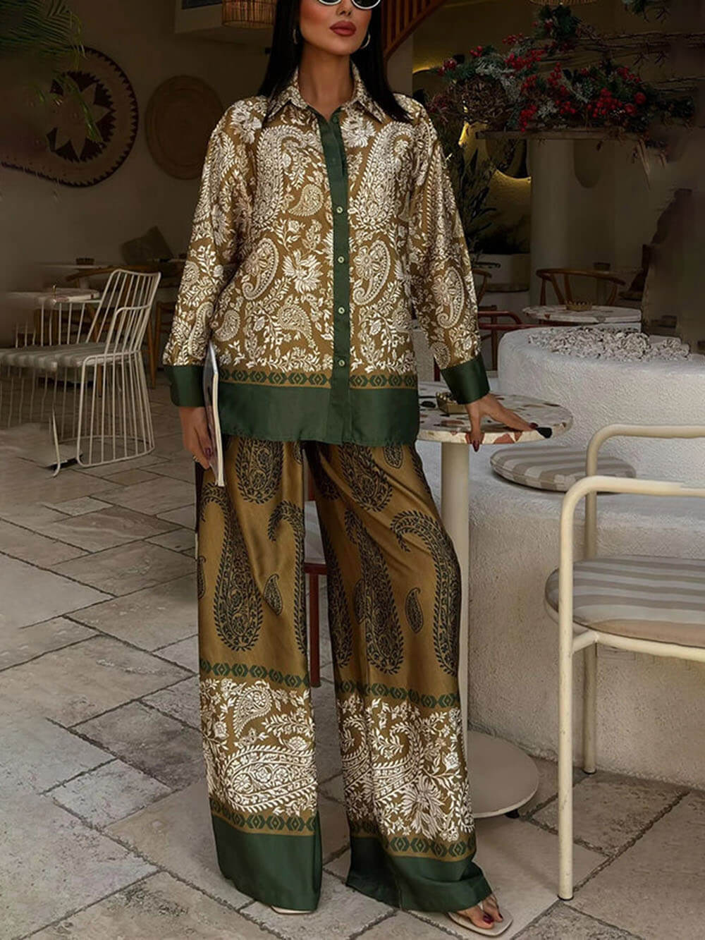 Chemisier surdimensionné boutonné à imprimé cachemire contrasté et moderne