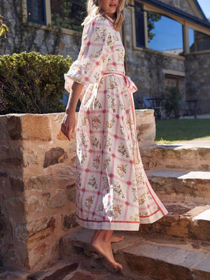 Klassisches, lässiges, einzigartiges Cardigan-Kleid mit Blumendruck und Krawatte