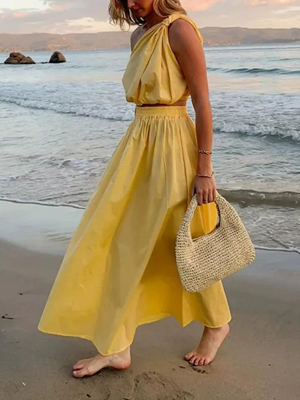 Jupe longue élégante à taille haute froncée unie