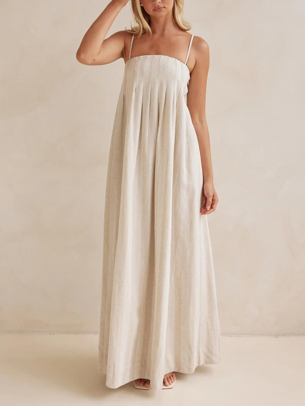 Lässiges Camisole-Maxikleid mit zarten Streifen und Patchwork-Rüschen