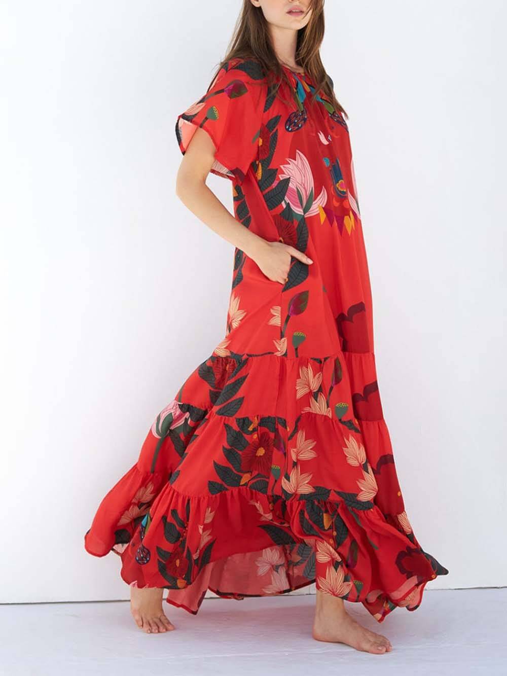 Robe longue à manches courtes et épaules tombantes à imprimé floral unique