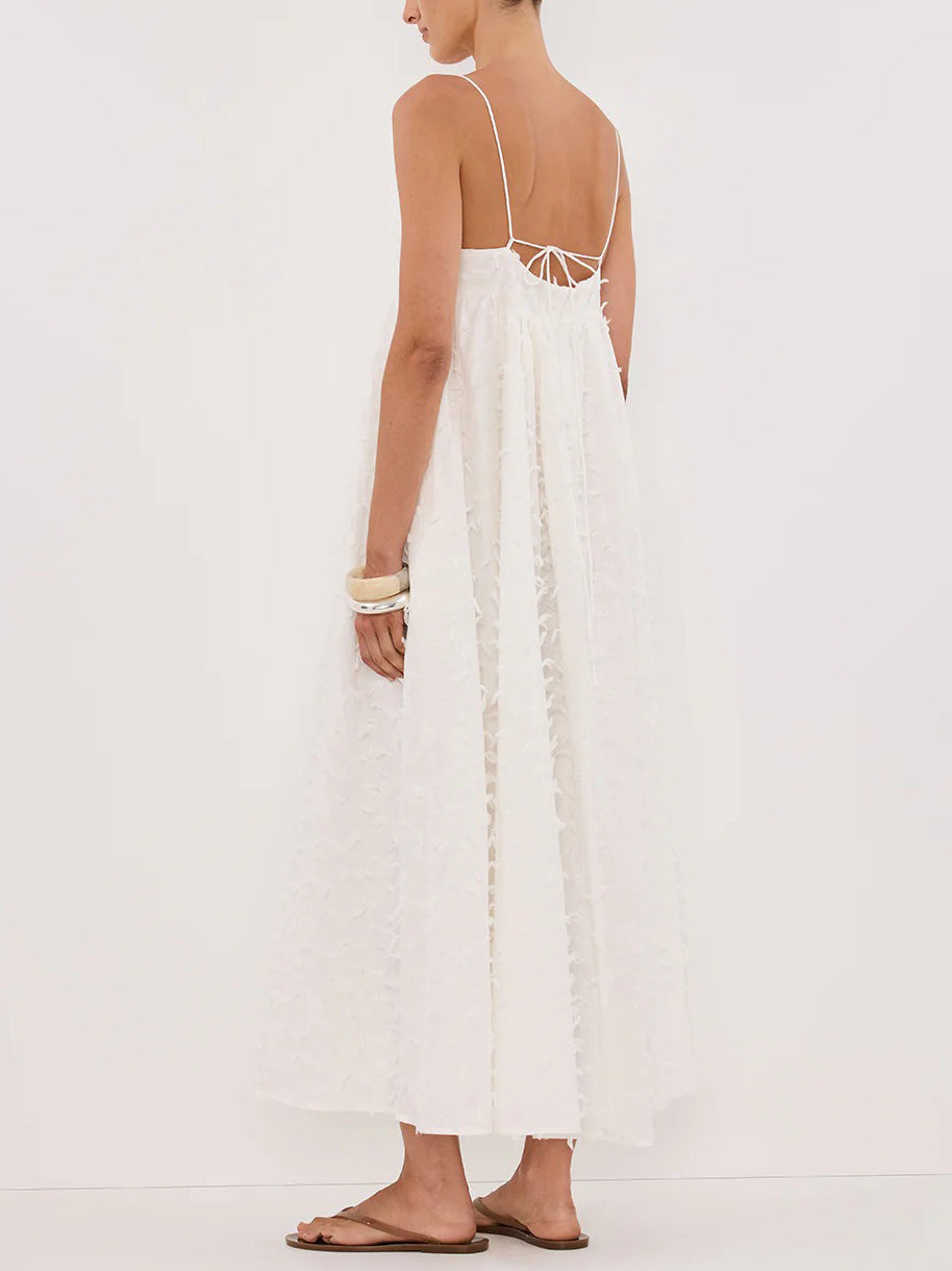 Robe midi élégante à col en V et petits pompons