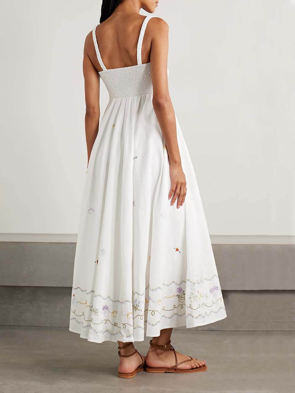 Lässiges, einzigartiges Maxikleid mit Rüschen und Aufdruck