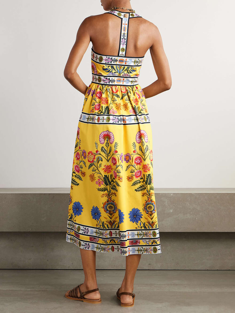 Einzigartiges Midikleid aus Satin mit Blumendruck und Racerback und Taschen