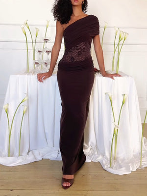 Sexy Maxikleid mit One-Shoulder-Träger und Spitzeneinsatz