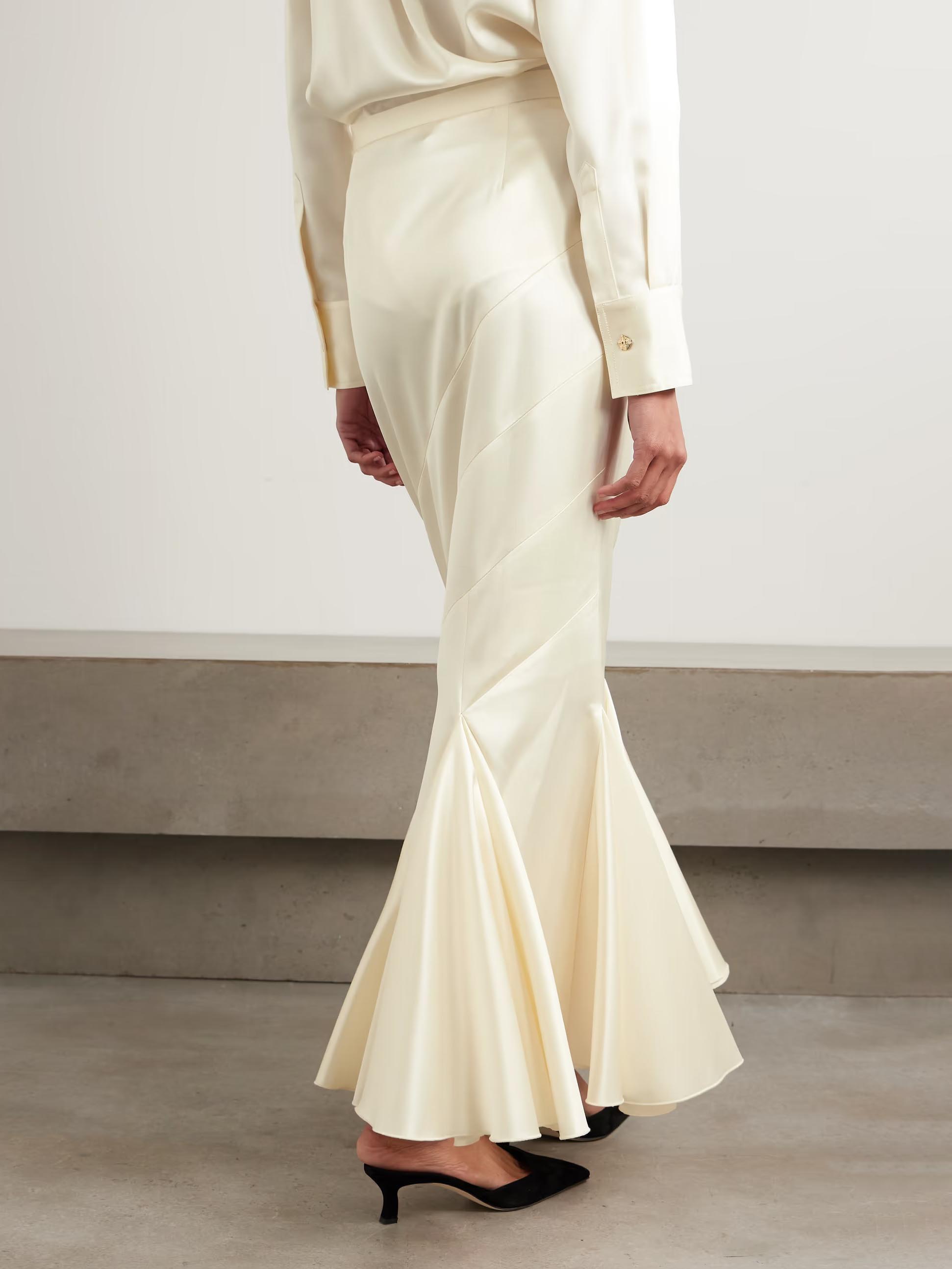 Eleganter plissierter Meerjungfrau-Maxirock aus Satin