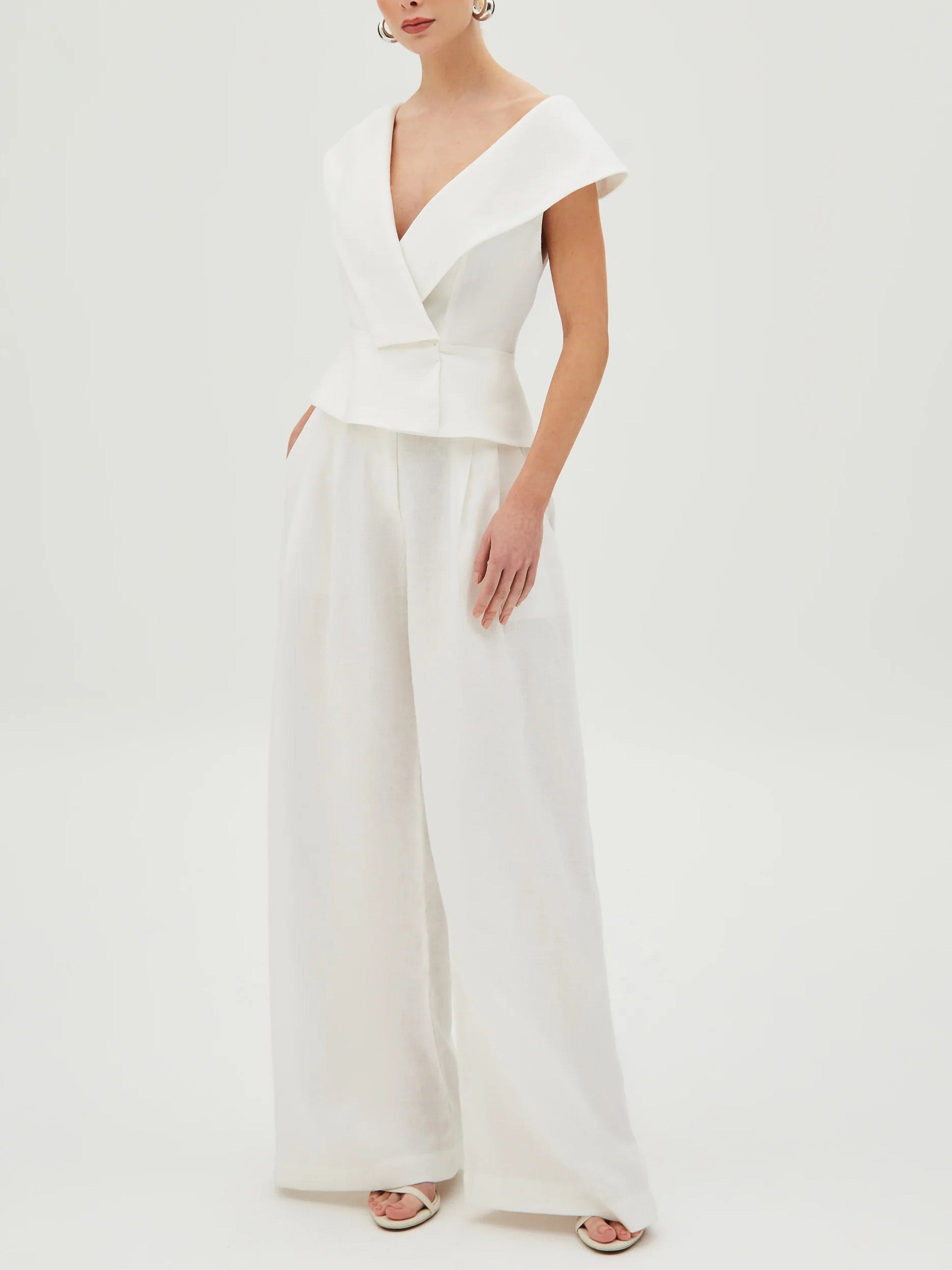 Elegante Hose mit weitem Bein und Faltentaschen