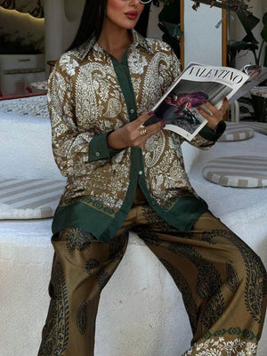 Chemisier surdimensionné boutonné à imprimé cachemire contrasté et moderne