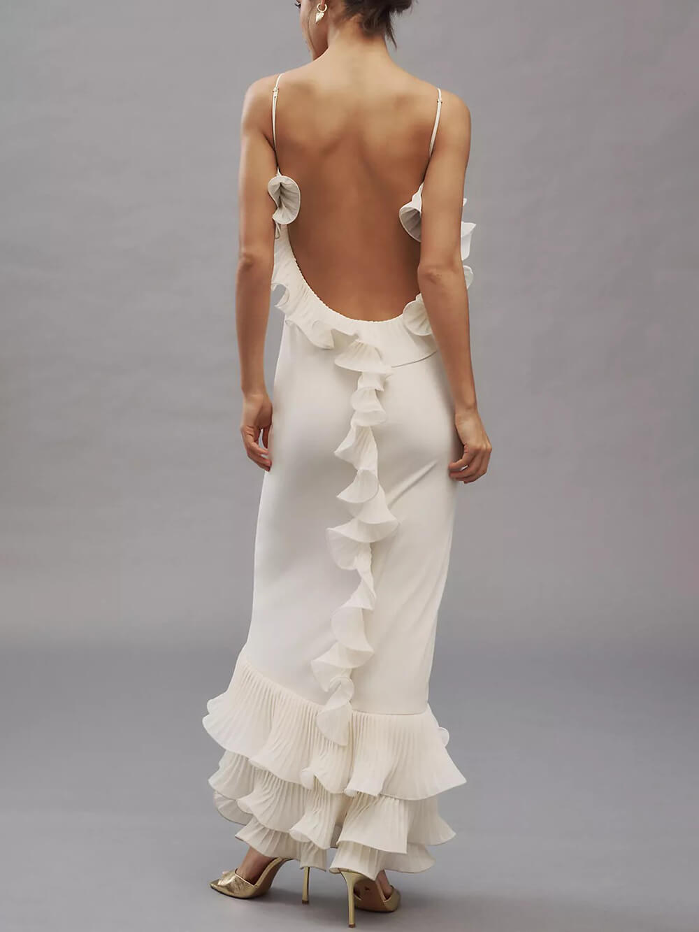 Elegantes Maxikleid aus plissiertem Chiffon mit Rüschenbesatz und Spaghettiträgern