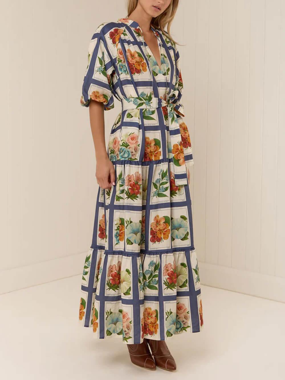 Robe longue à imprimé botanique rétro