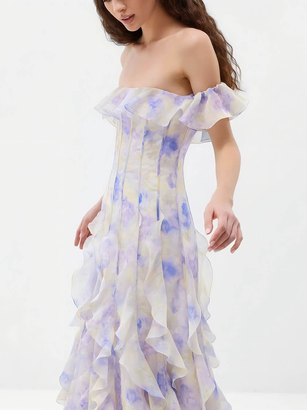 Lässiges Maxikleid im Urlaubsstil mit Trägern und Blumenrüschen