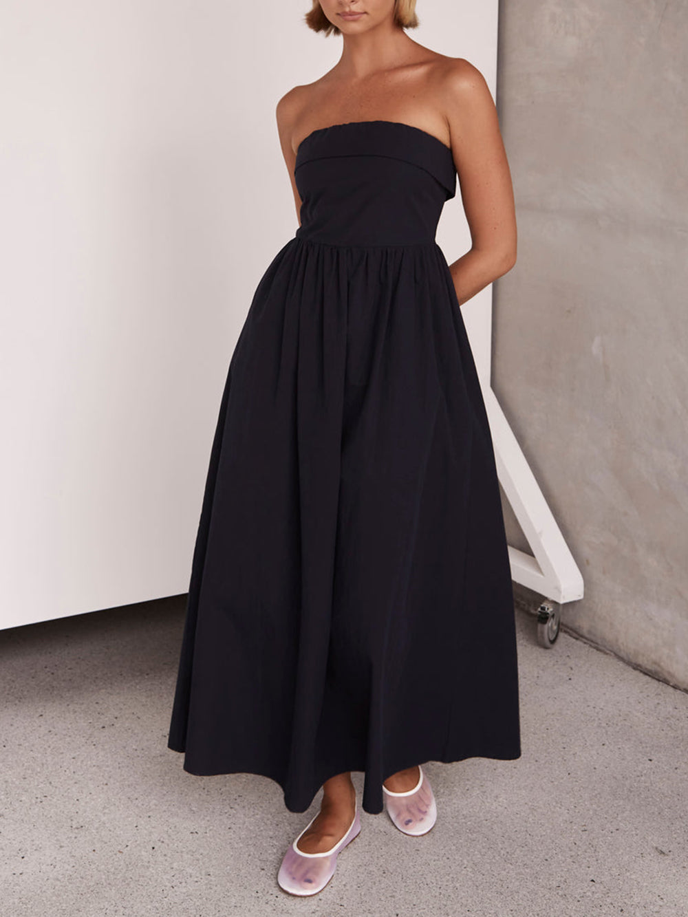 Robe mi-longue sans bretelles Tulare de style resort