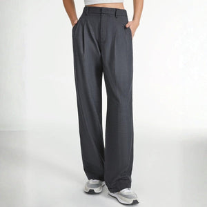 The Riviera Pleated Dress Pants