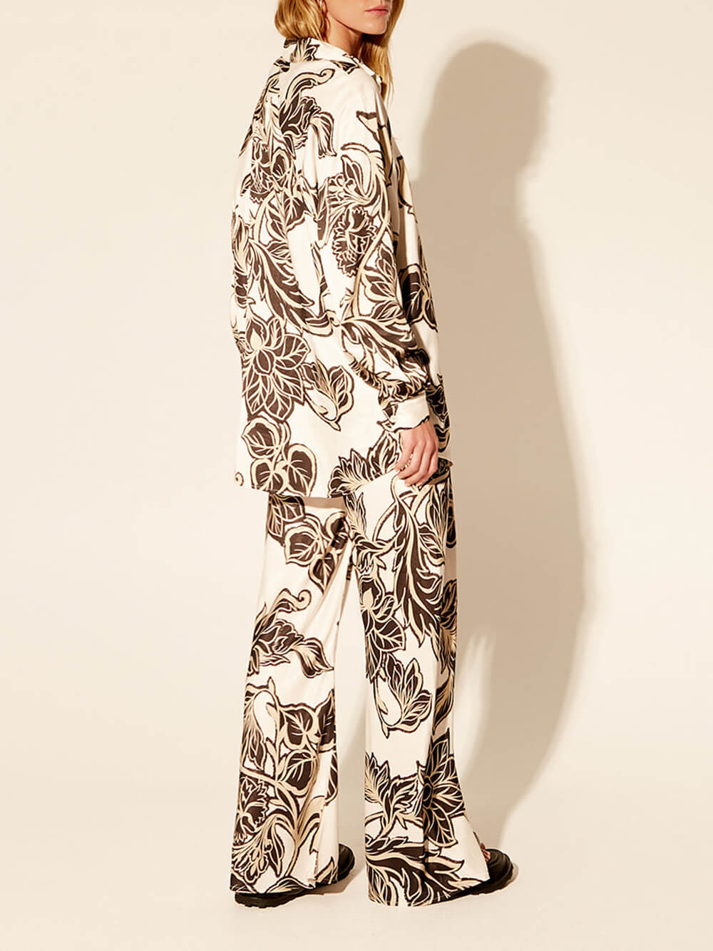 Exquisites, lockeres Oversize-Hemd mit Blumendruck
