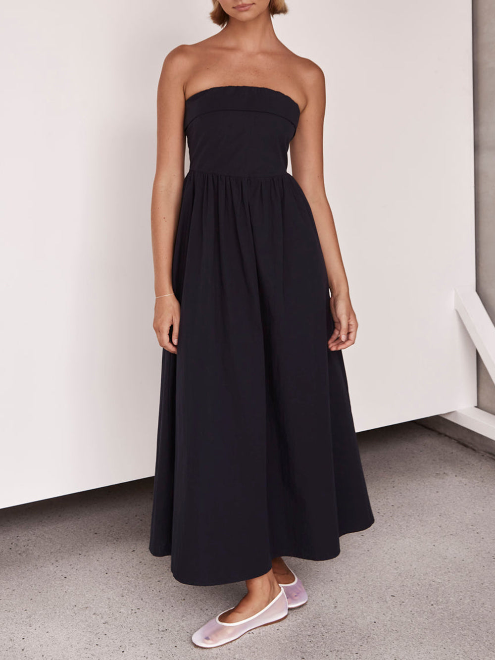 Robe mi-longue sans bretelles Tulare de style resort