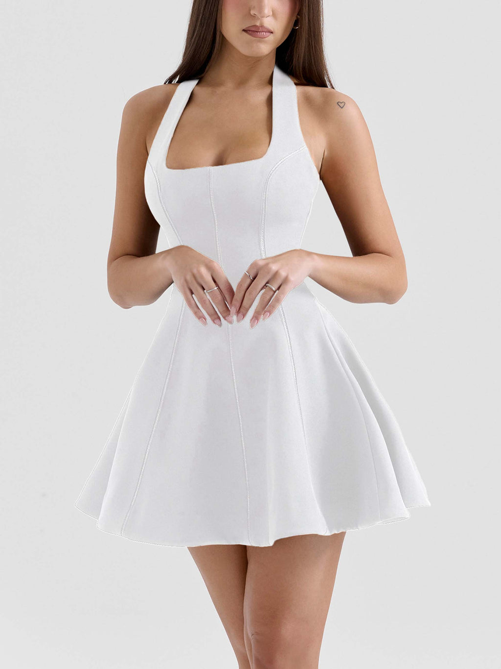 Neckholder-Minikleid mit hoher Taille in A-Linie